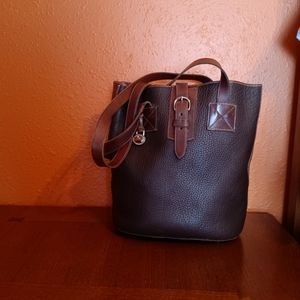 Vintage Dooney and Bourke purse.